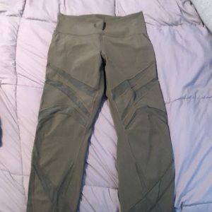 Lululemon leggings